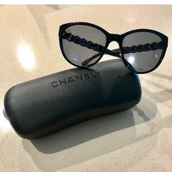 🔴💯  CHANEL SUNGLASSES - Picture 2 of 7